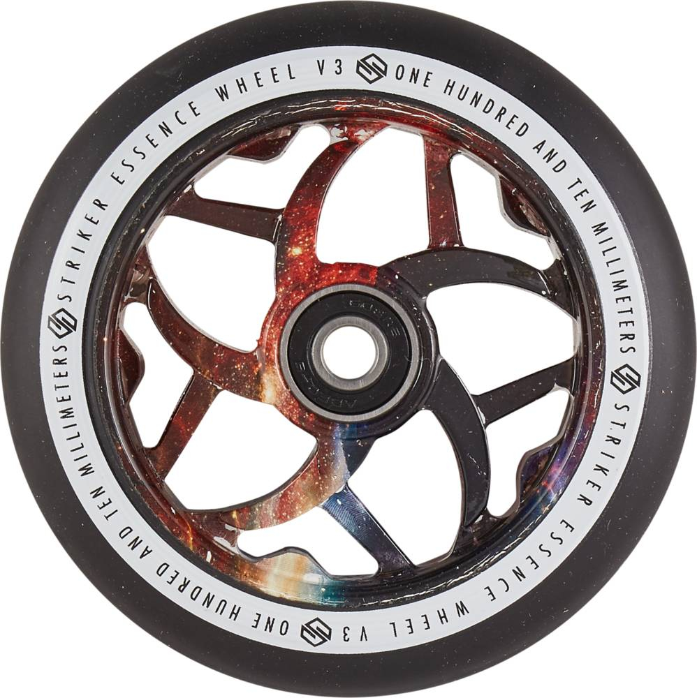 Striker Essence V3 Pro Wheels Multicolor