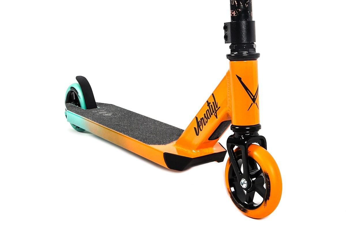 Versatyl scooter cosmopolitan